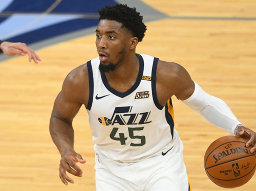 争夺冠军不 争夺冠军不